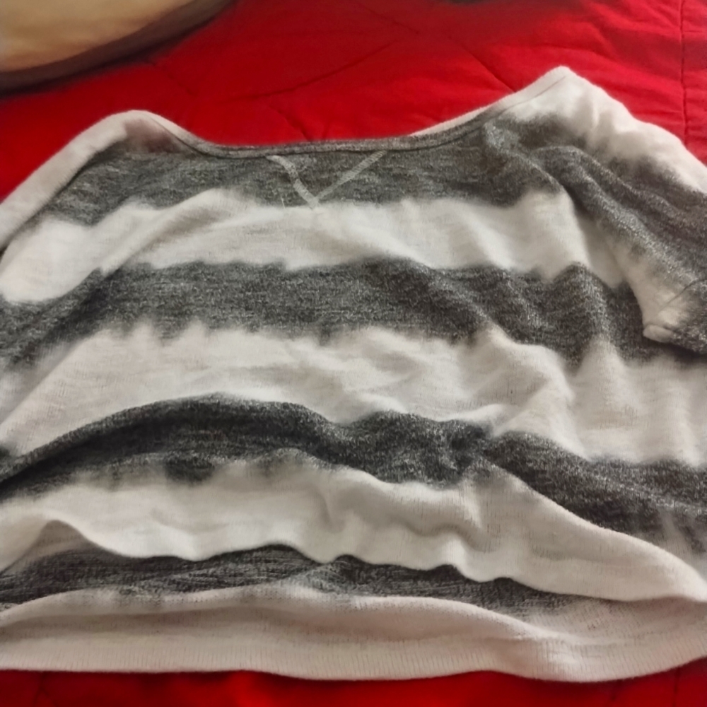 Thin long sleeve
